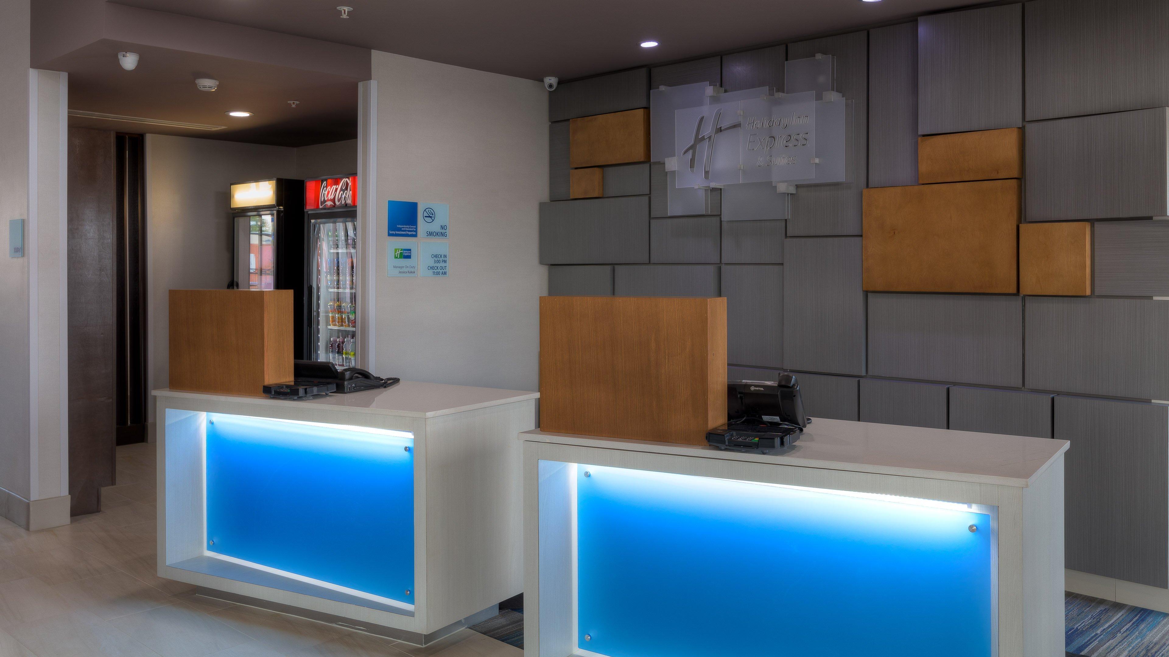 Holiday Inn Express & Suites Tulsa Midtown By Ihg Luaran gambar