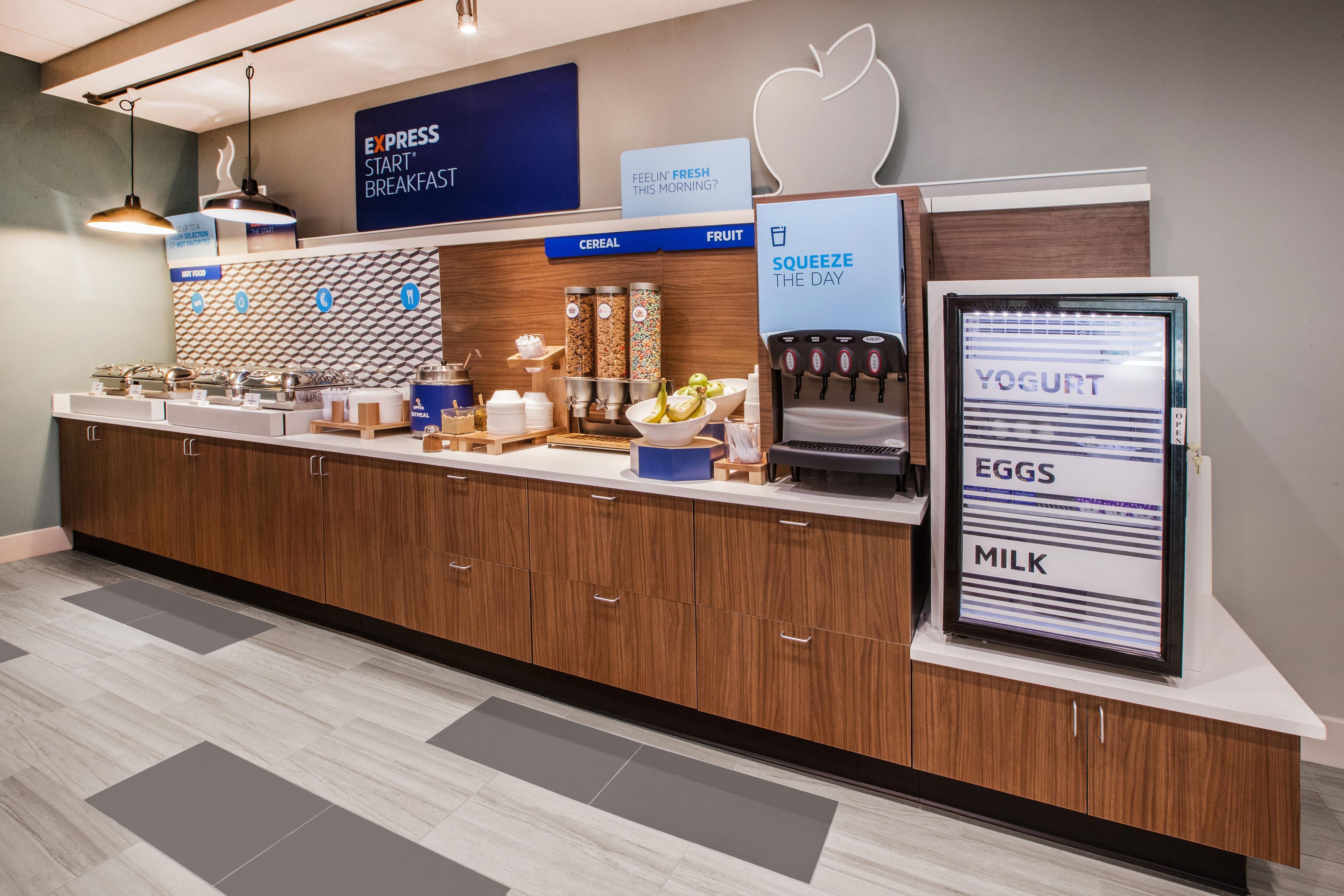 Holiday Inn Express & Suites Tulsa Midtown By Ihg Luaran gambar