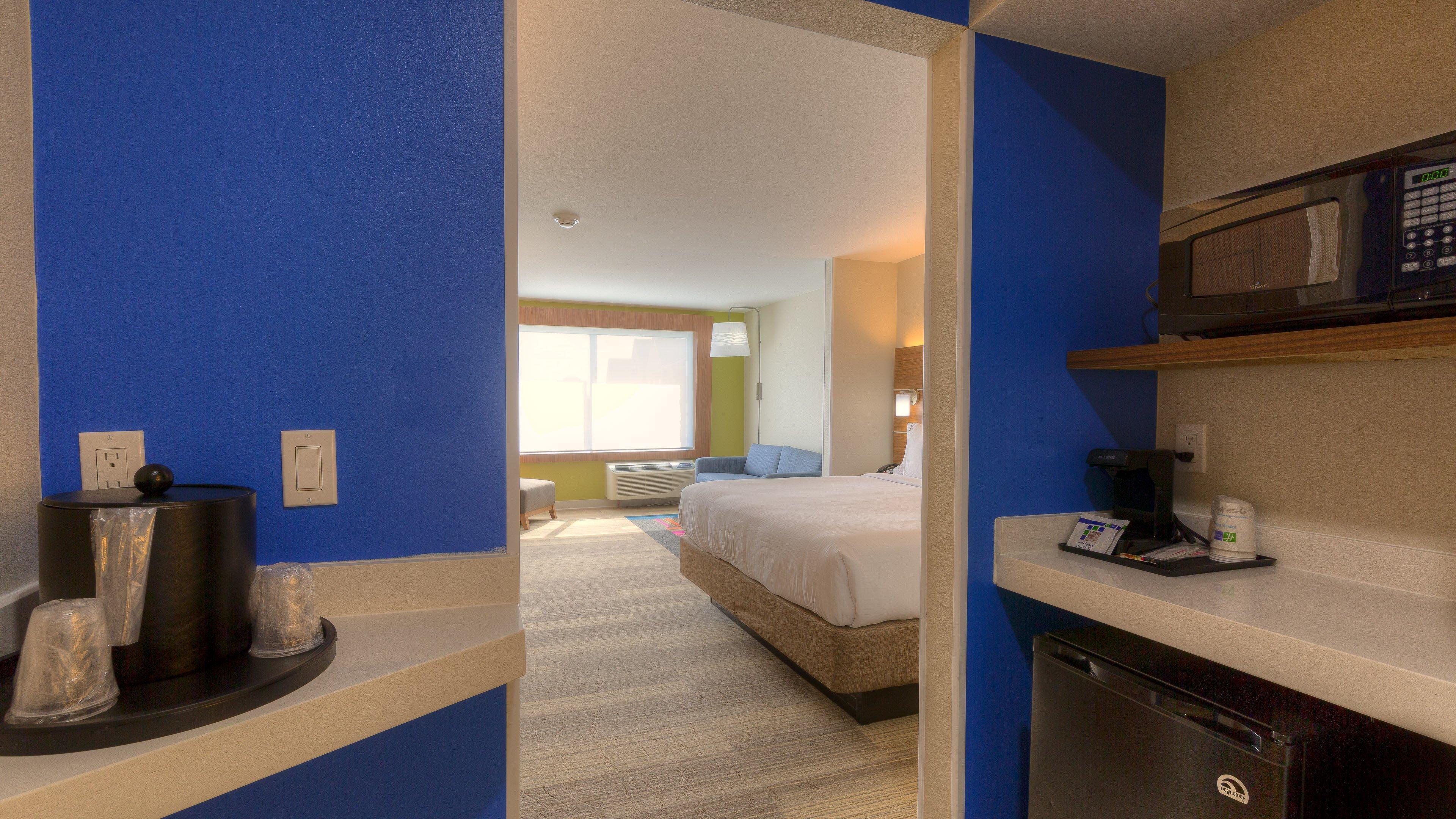 Holiday Inn Express & Suites Tulsa Midtown By Ihg Luaran gambar
