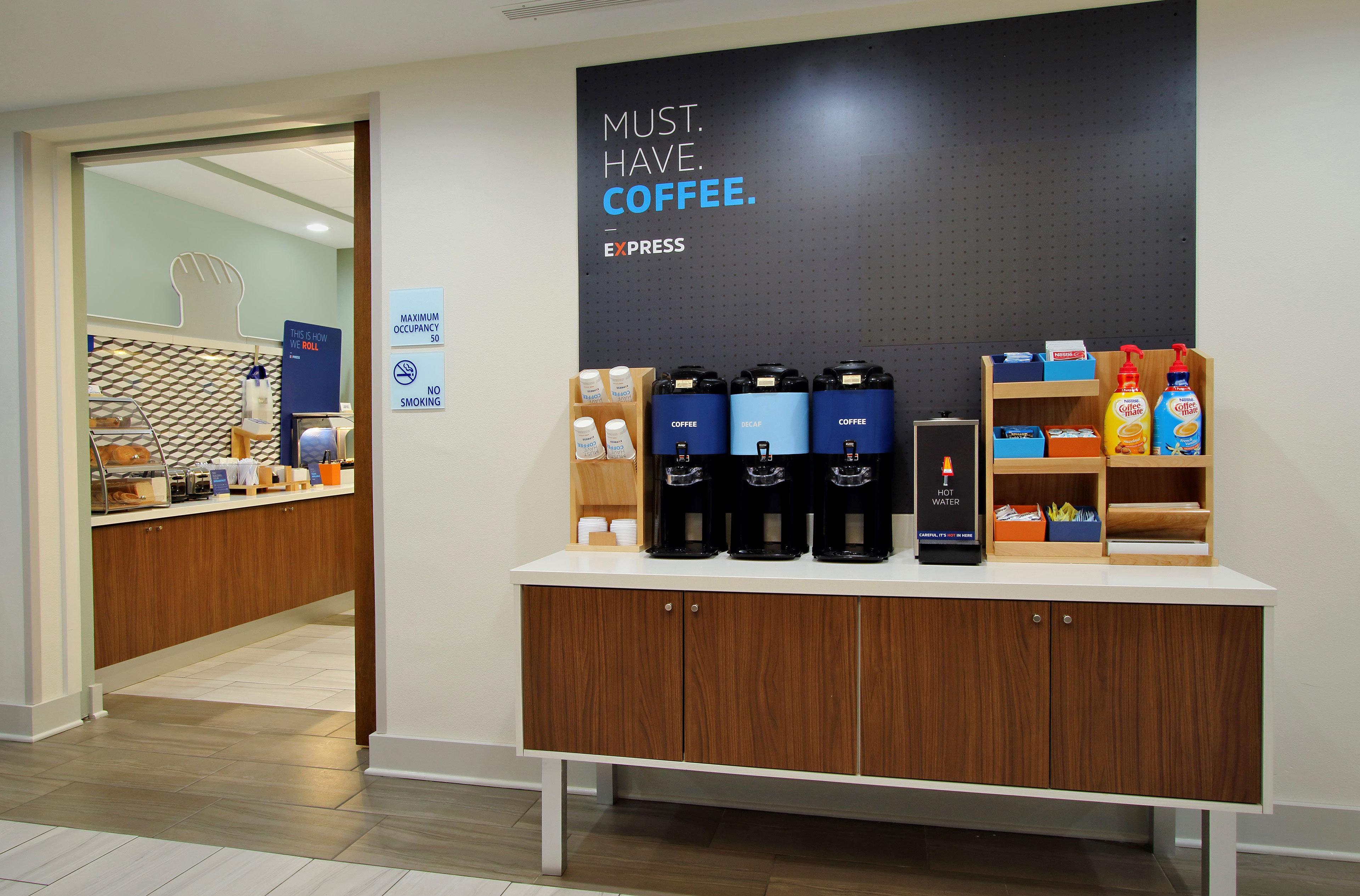 Holiday Inn Express & Suites Tulsa Midtown By Ihg Luaran gambar