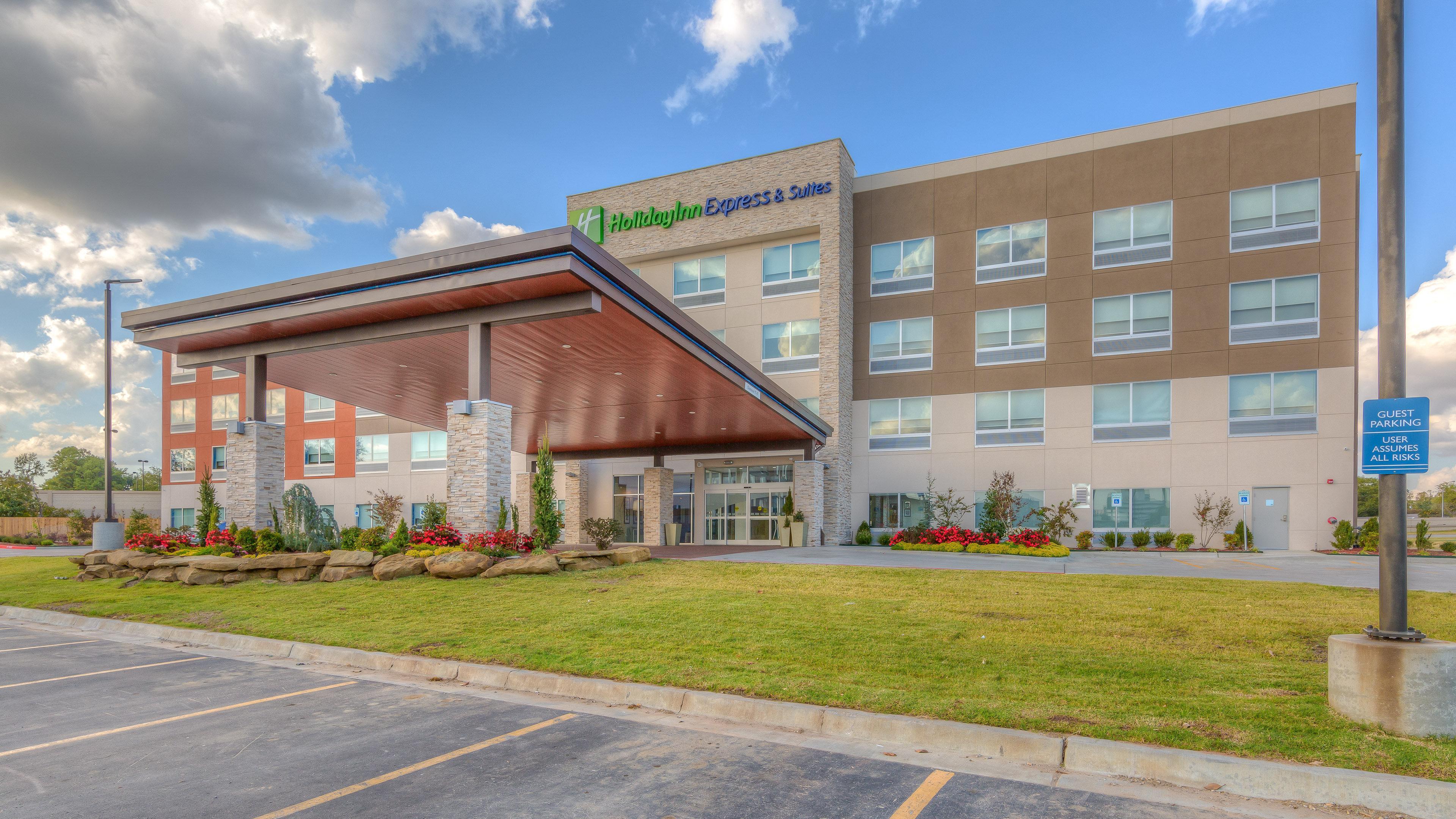 Holiday Inn Express & Suites Tulsa Midtown By Ihg Luaran gambar
